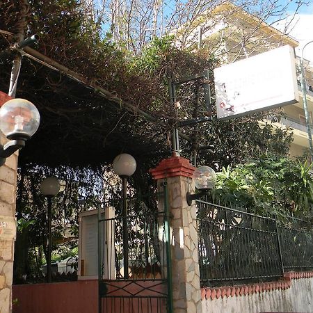 Vecchie Mura Varazze Εξωτερικό φωτογραφία
