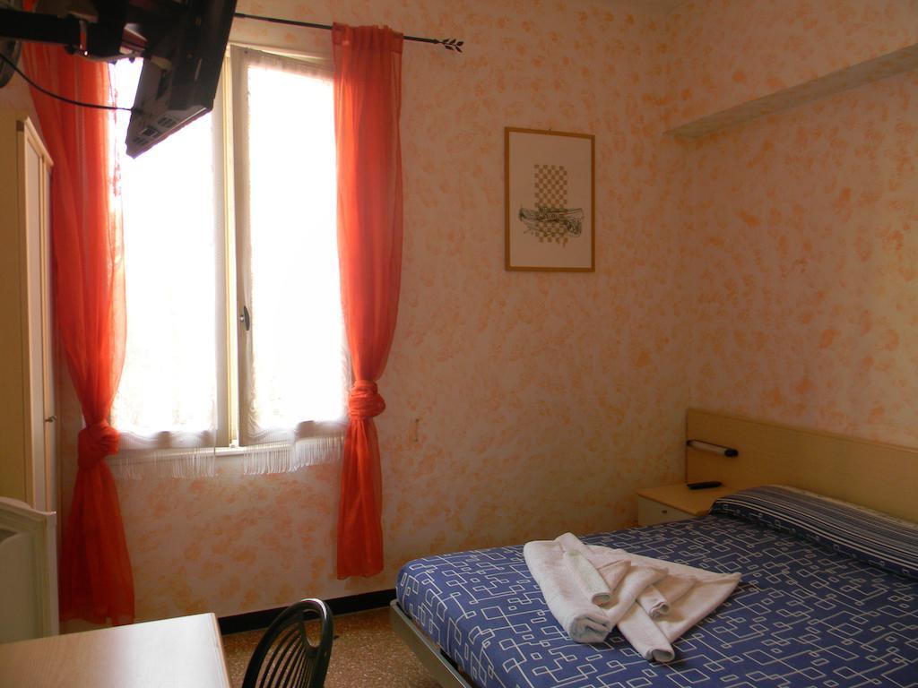Vecchie Mura Varazze Εξωτερικό φωτογραφία