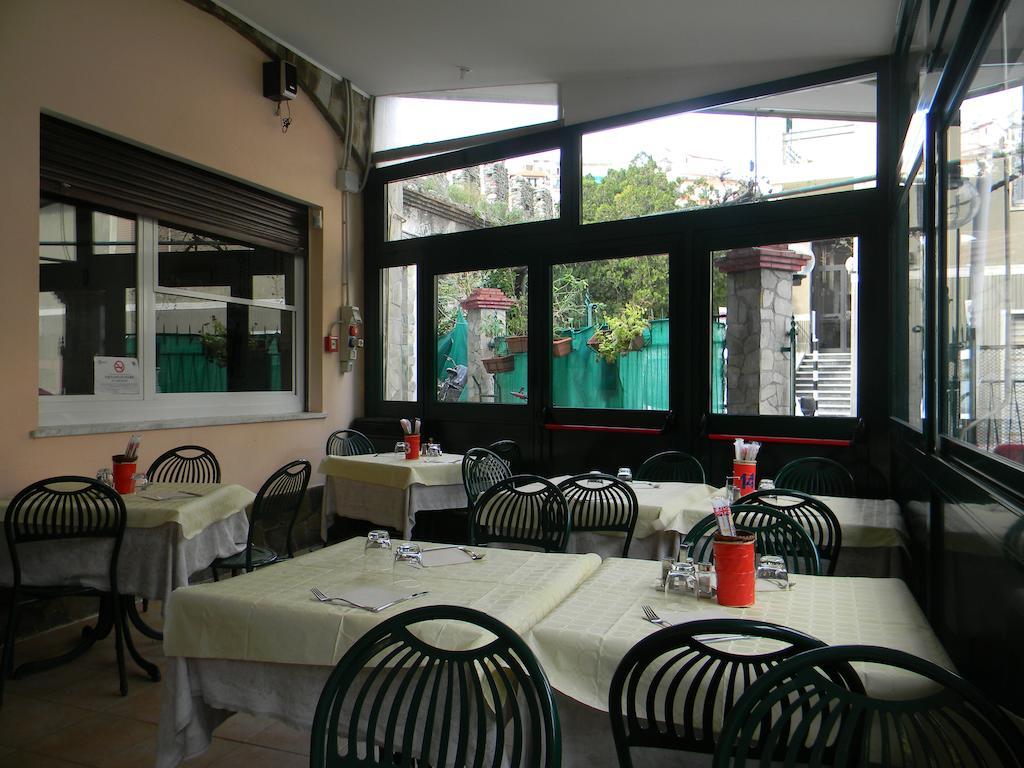 Vecchie Mura Varazze Εξωτερικό φωτογραφία